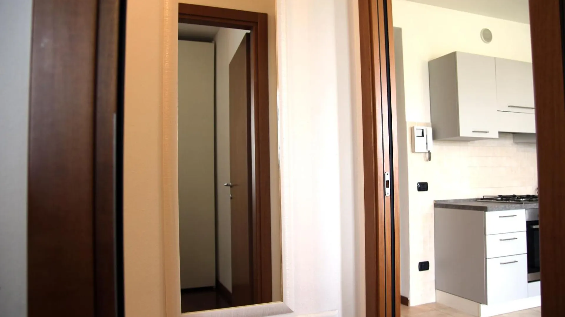 Residenza Prezzemolo Lägenhet Castelnuovo del Garda